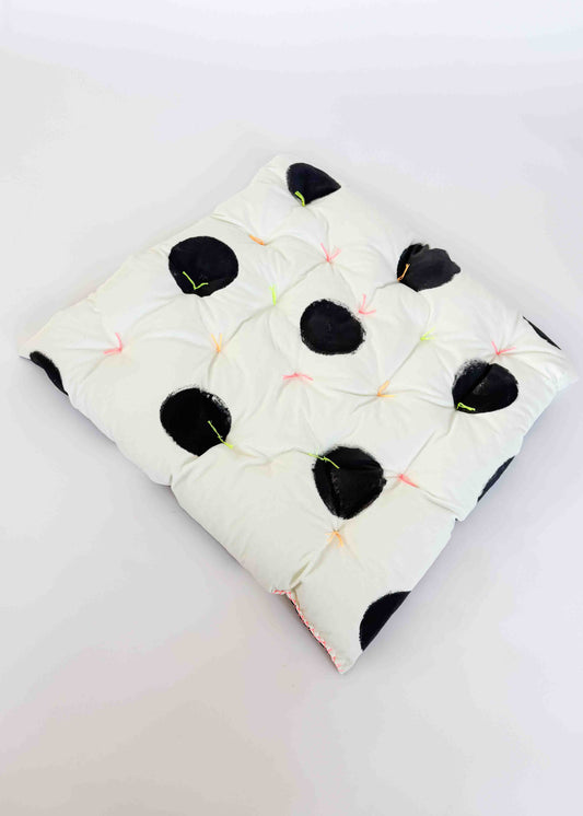 BIG SQUARE CLOUD CUSHION / PINHOLE CAMERA