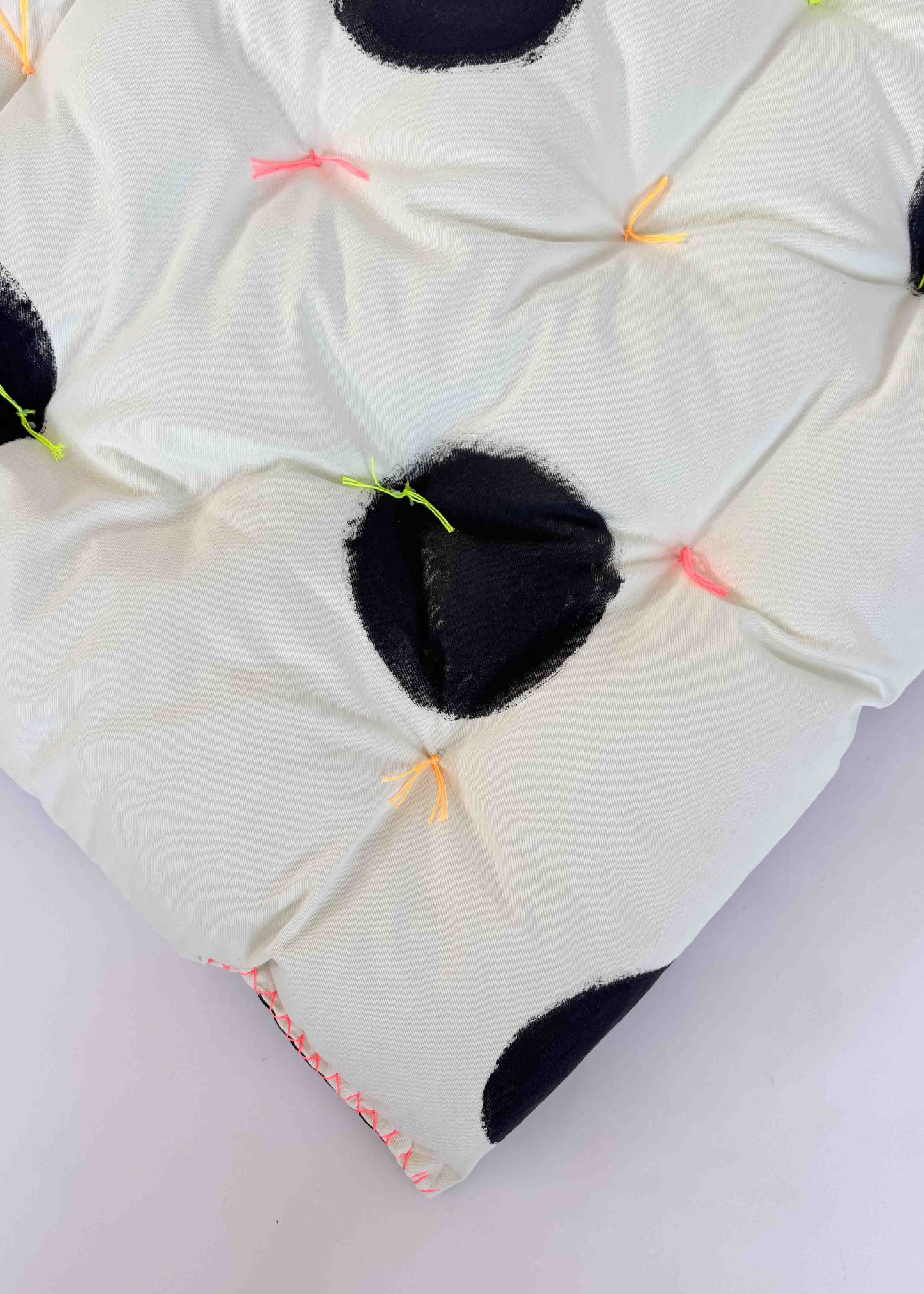 BIG SQUARE CLOUD CUSHION / PINHOLE CAMERA