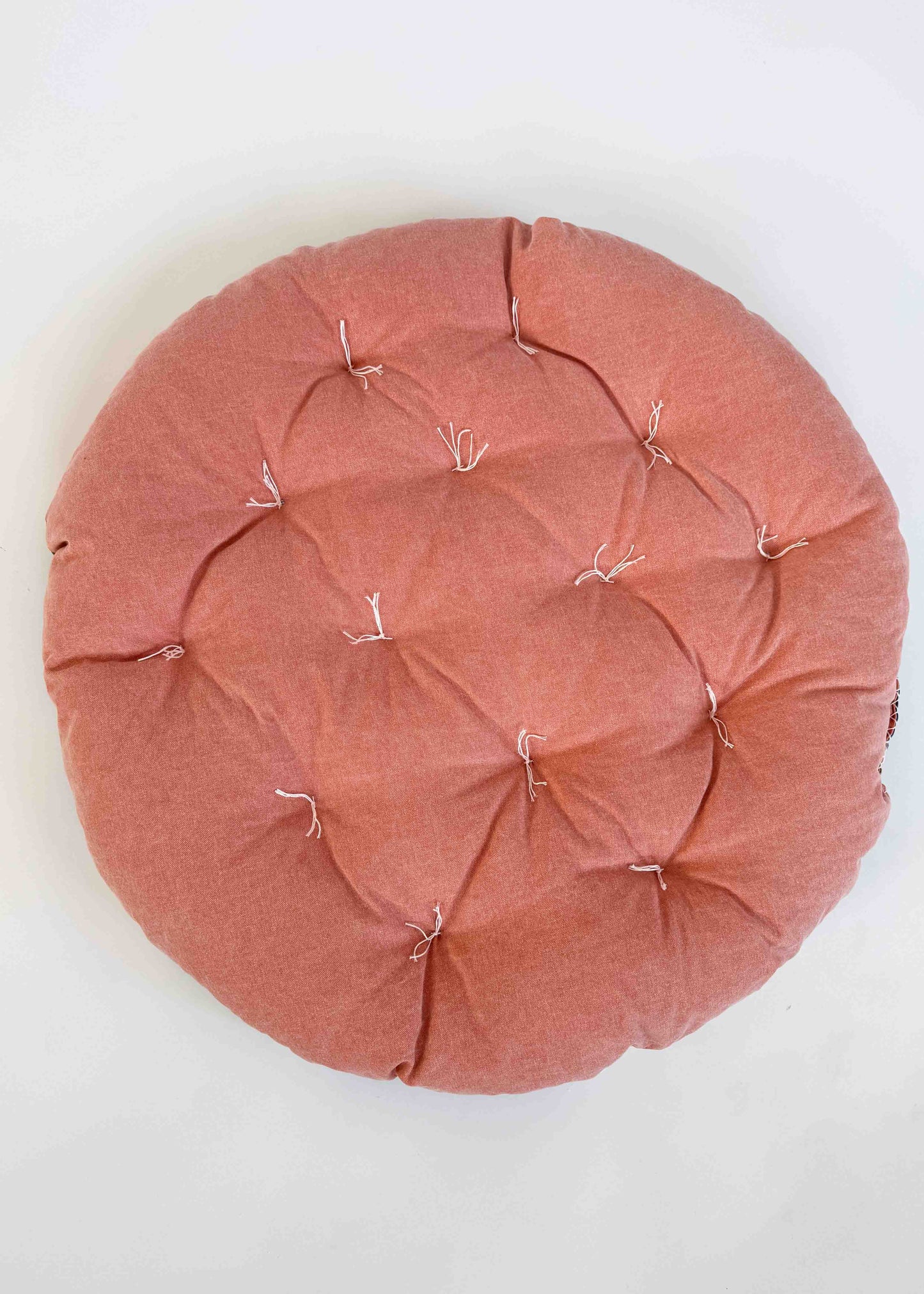 BIG CIRCLE CLOUD CUSHION / TAOS PARTY