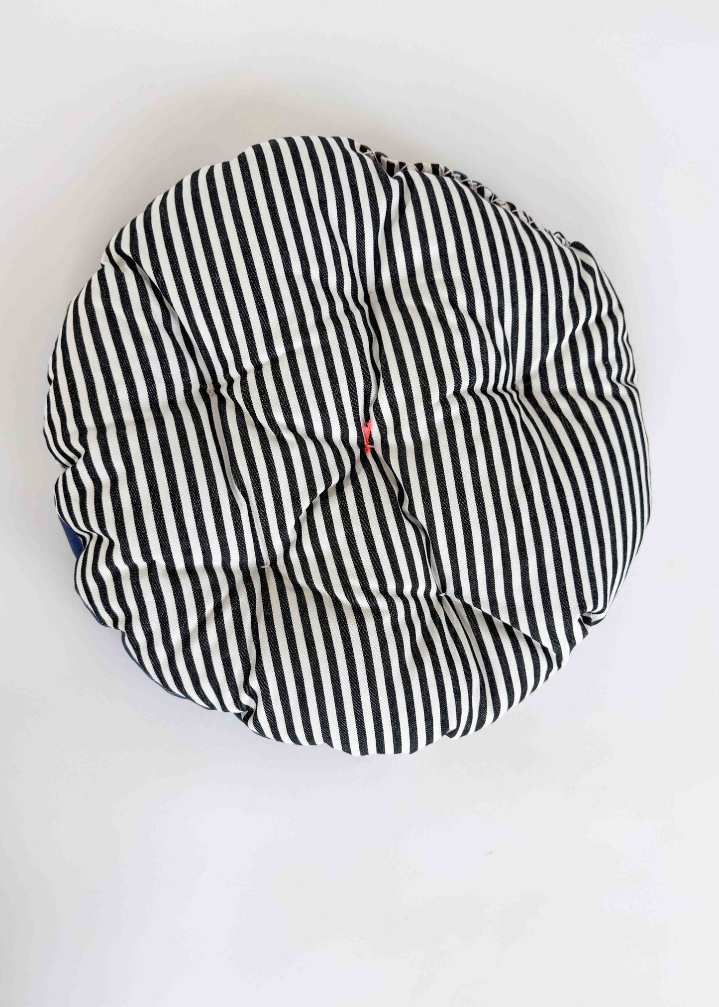 LIL' CIRCLE CLOUD CUSHION / MODERN GARDEN