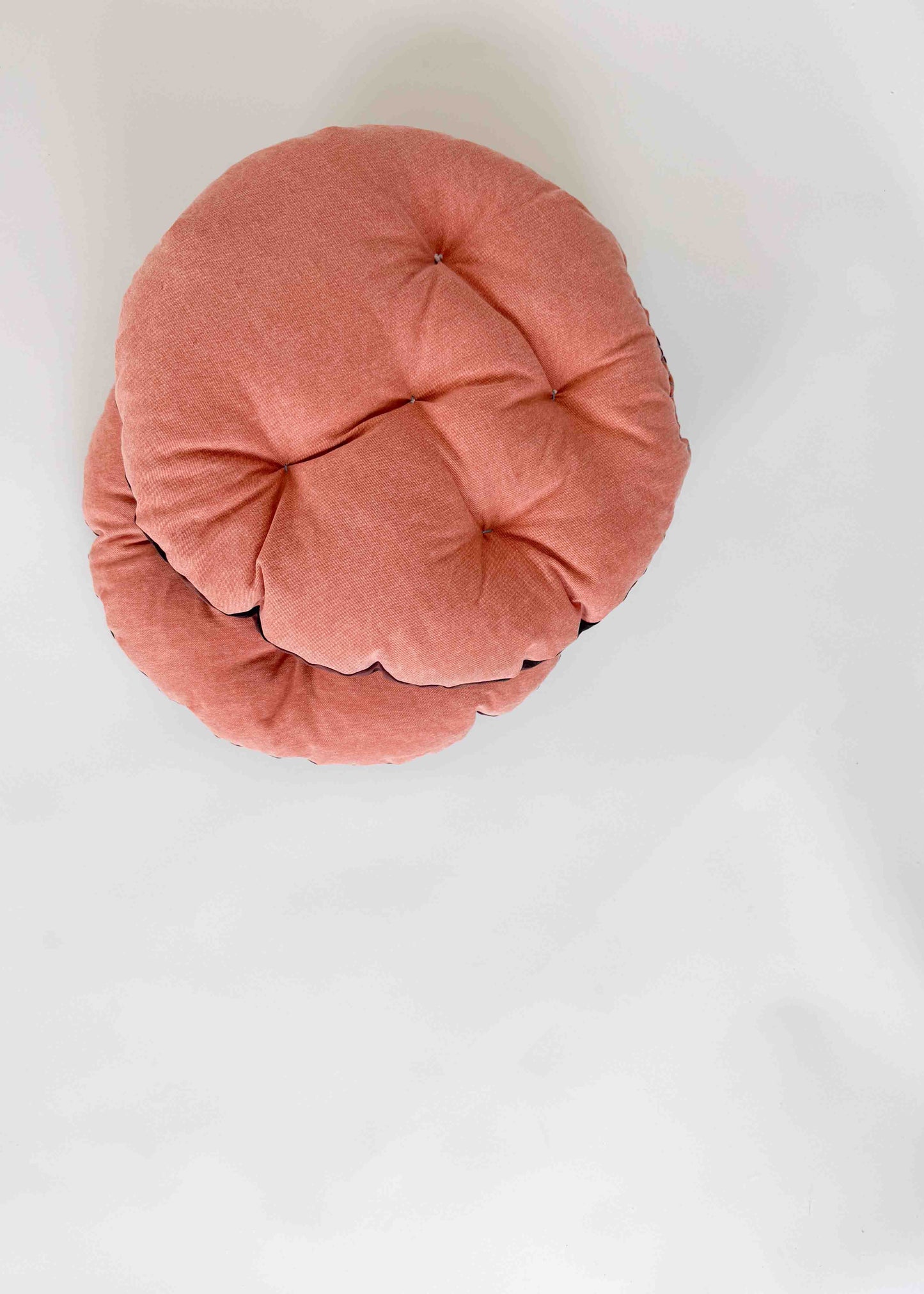 LIL' CIRCLE CLOUD CUSHION / POTTERY STUDIO