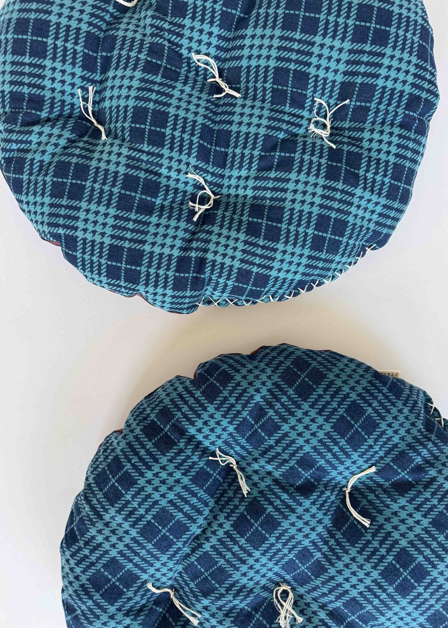 LIL' CIRCLE CLOUD CUSHION / MR. BILL