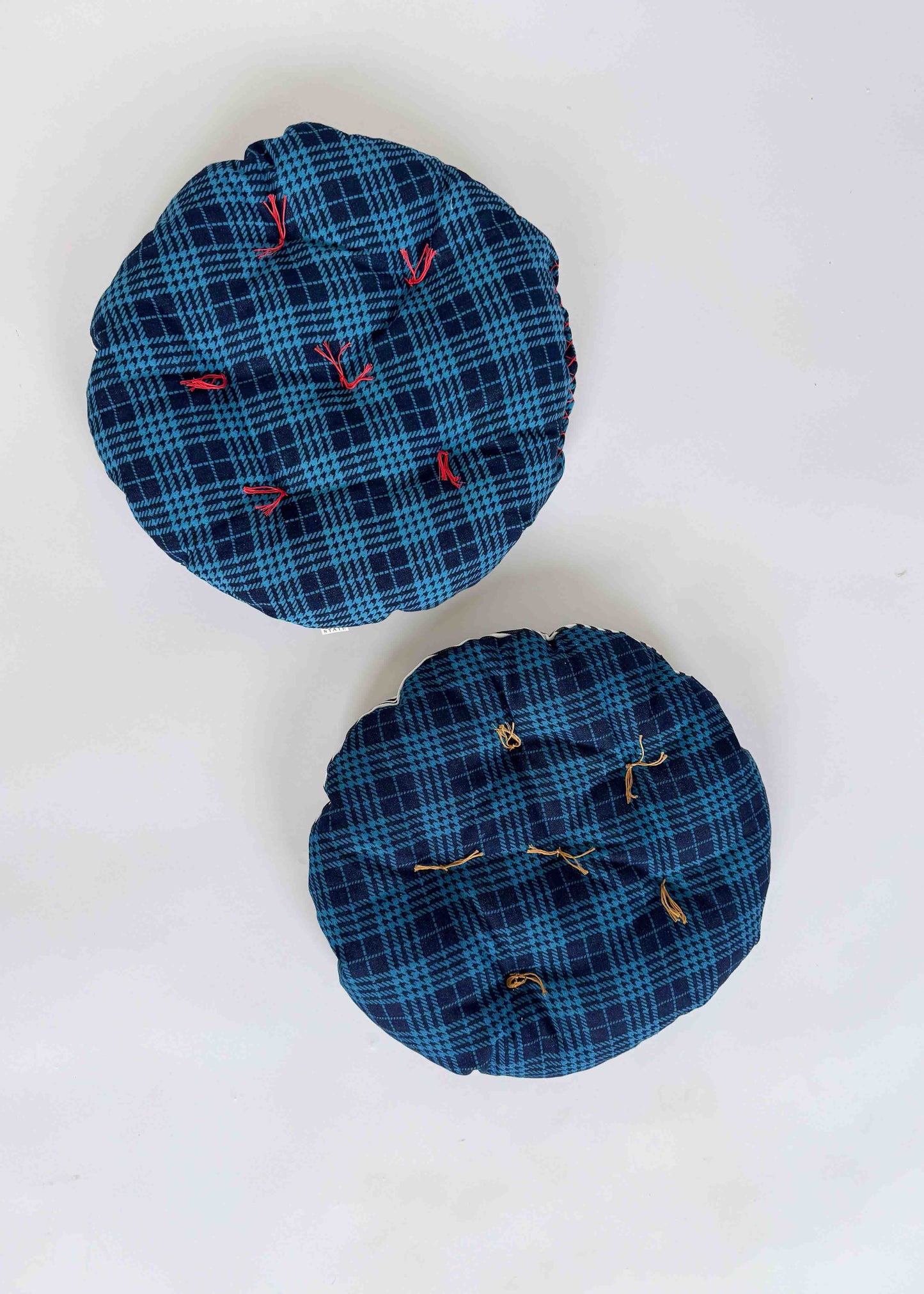 LIL' CIRCLE CLOUD CUSHION / HAPPY HOUR