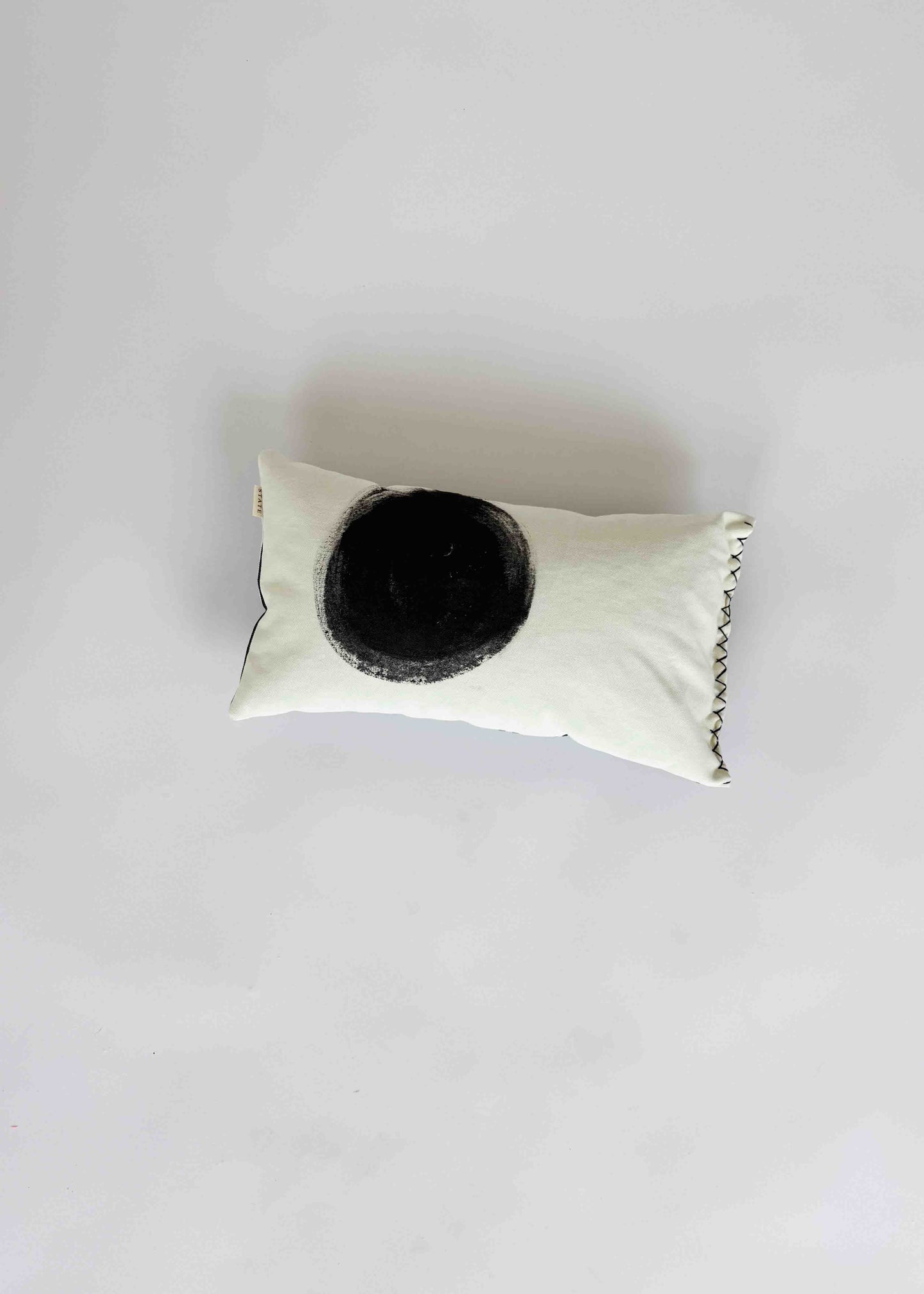 BOLSTER CLOUD CUSHION / ONE DOT