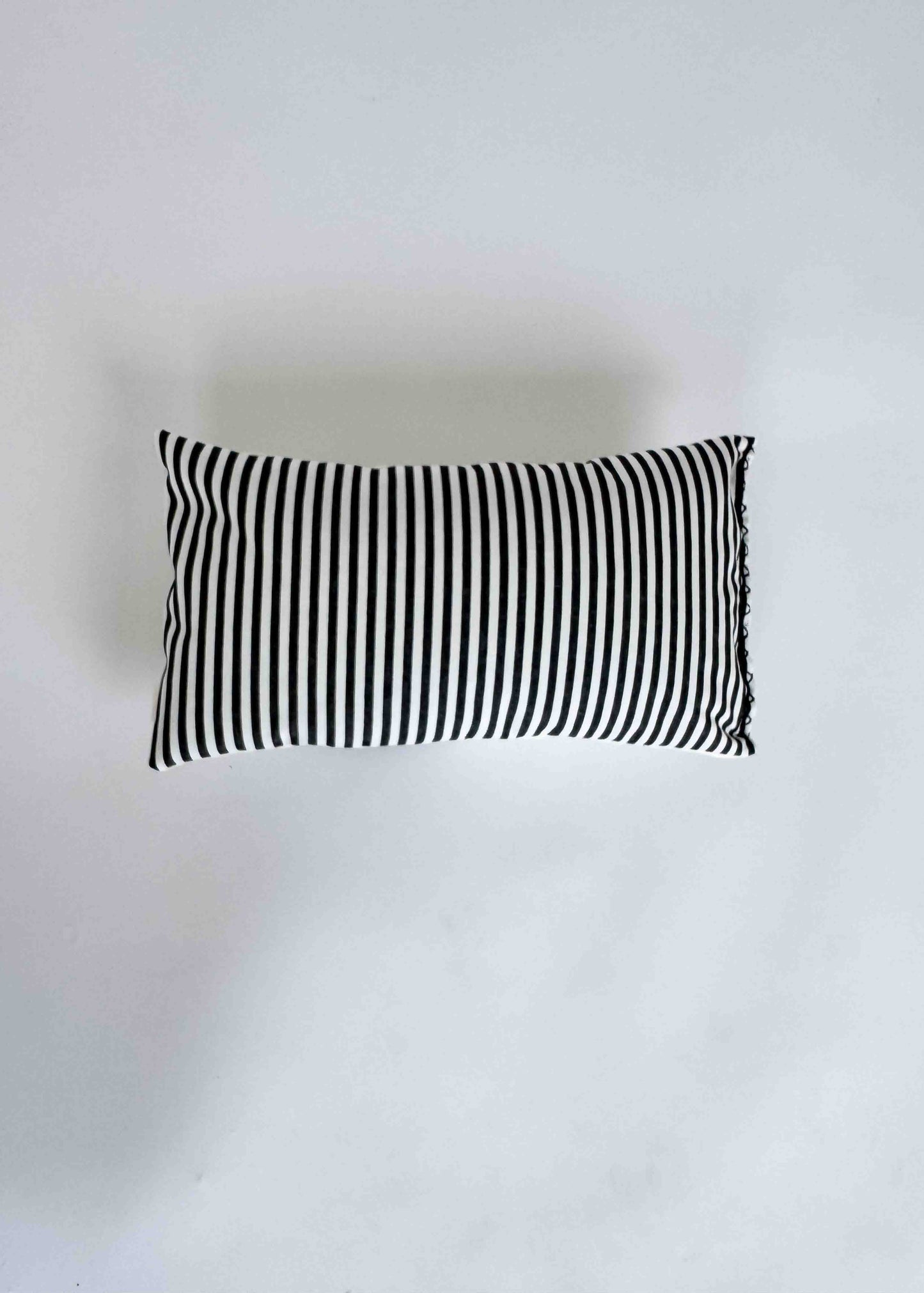 BOLSTER CLOUD CUSHION / ONE DOT