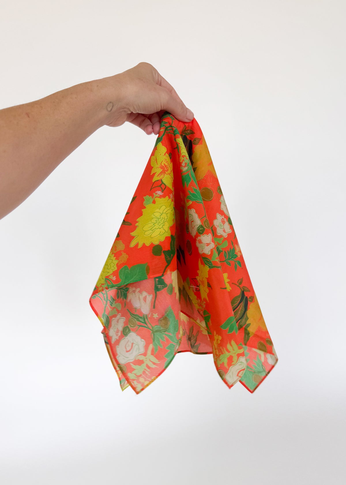 PUNCHFLOWER BANDANA