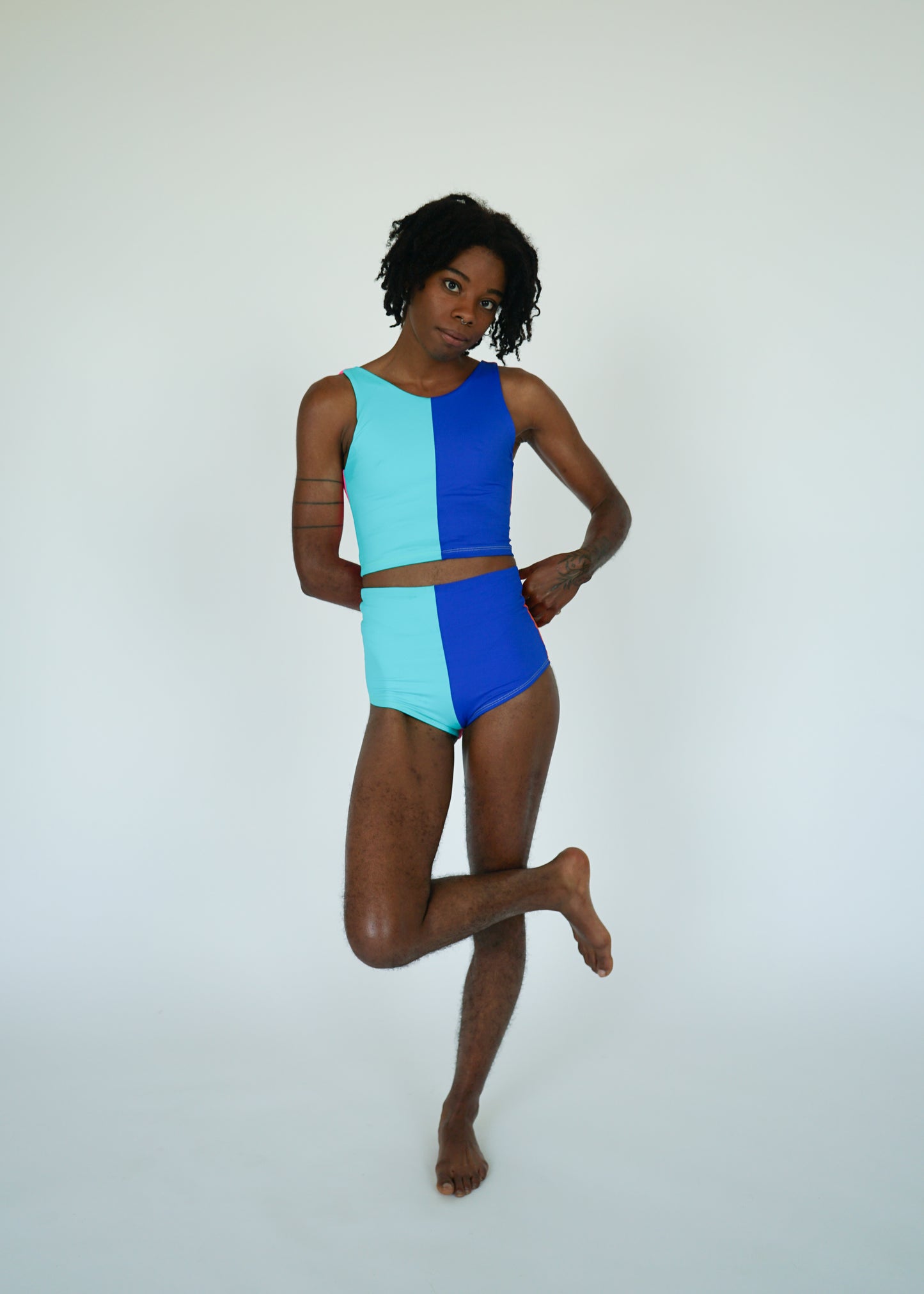 SWIM BRITCHES / BEACH BALL