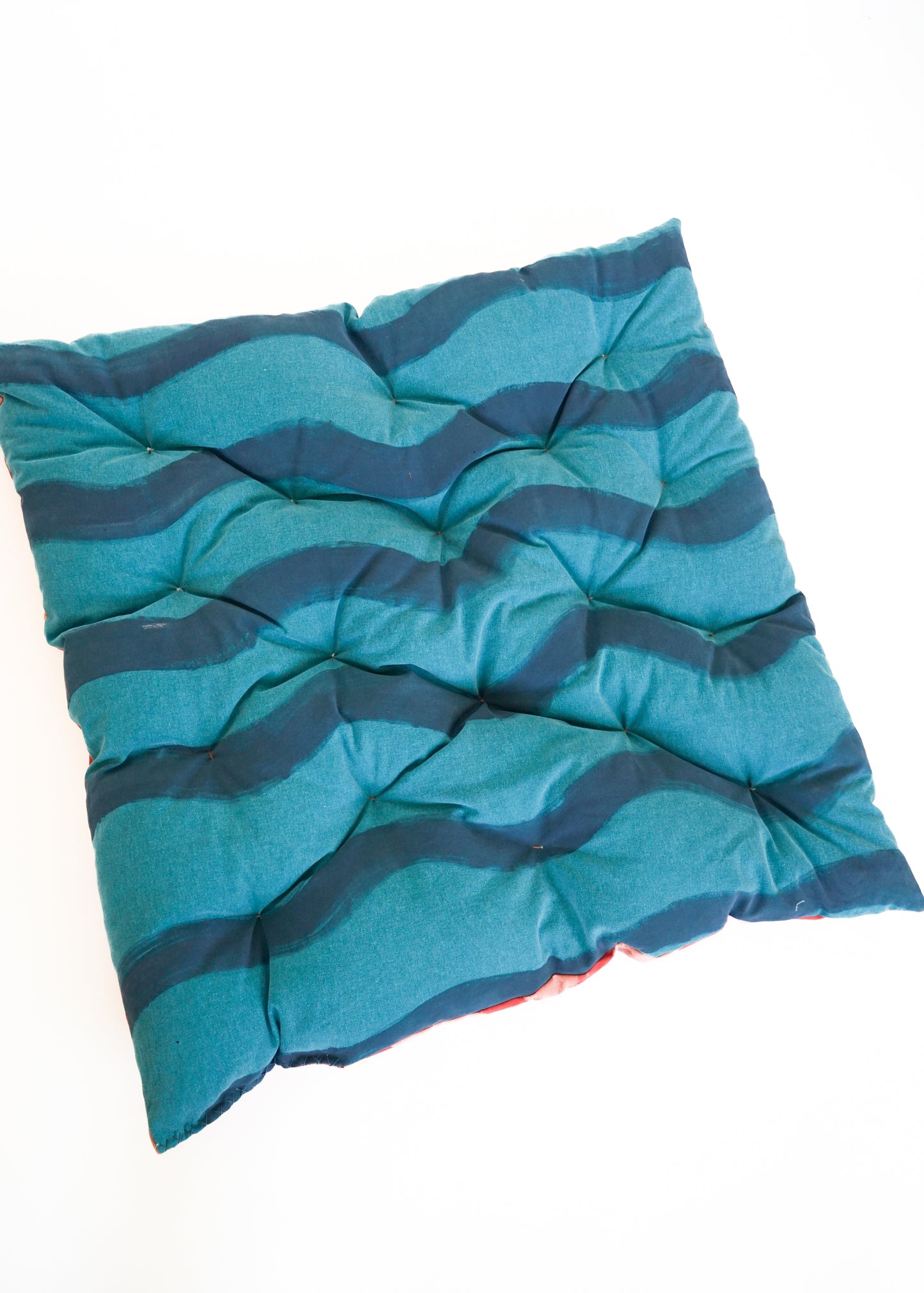 BIG SQUARE CLOUD CUSHION / WIGGLE