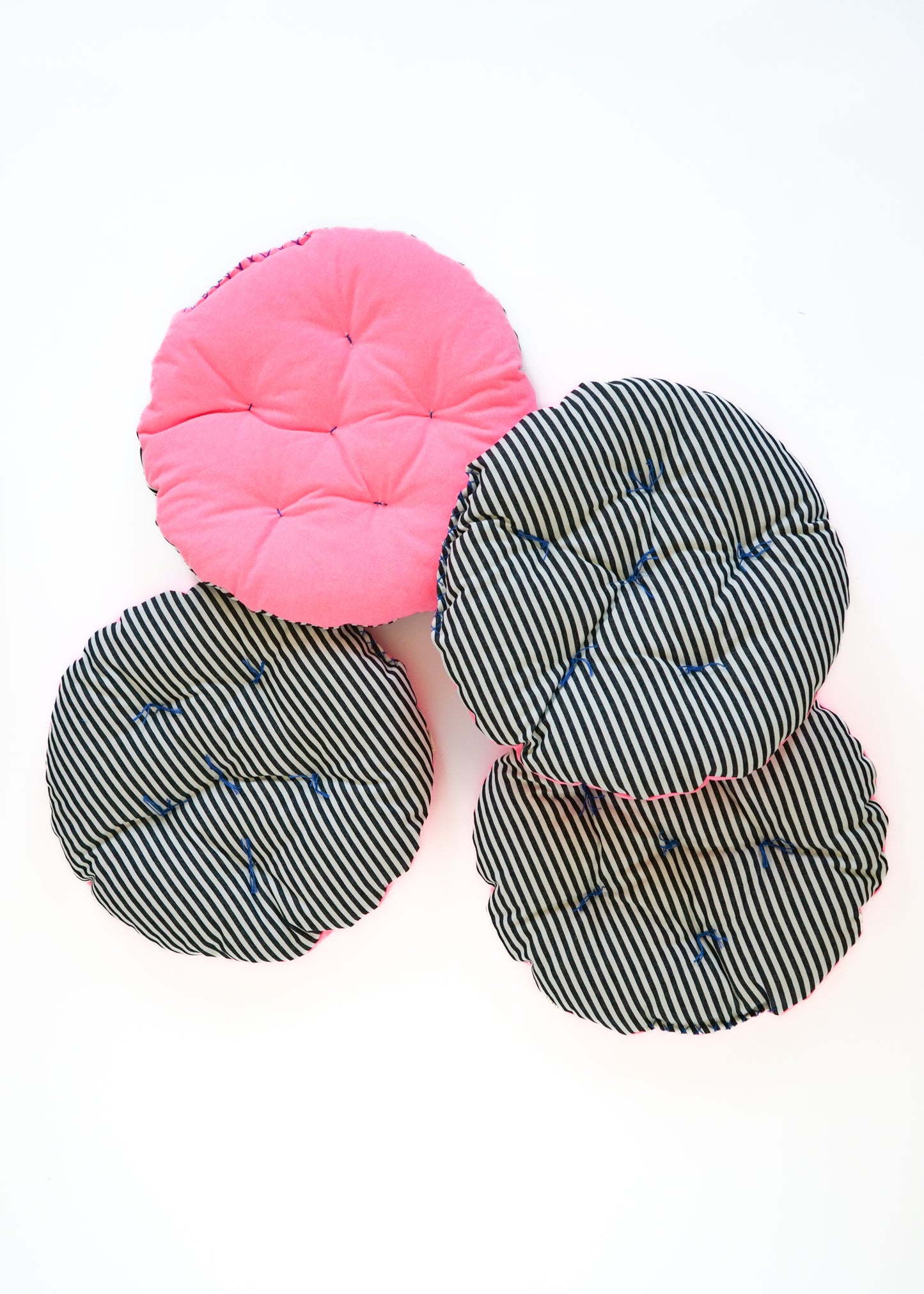 LIL' CIRCLE CLOUD CUSHION / ZIP