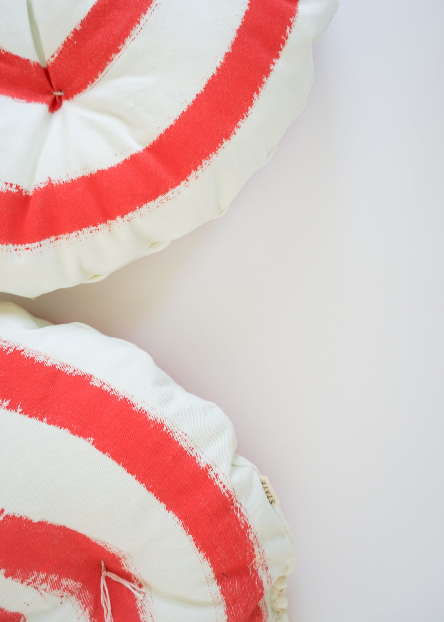LIL' CIRCLE CLOUD CUSHION / BULLSEYE