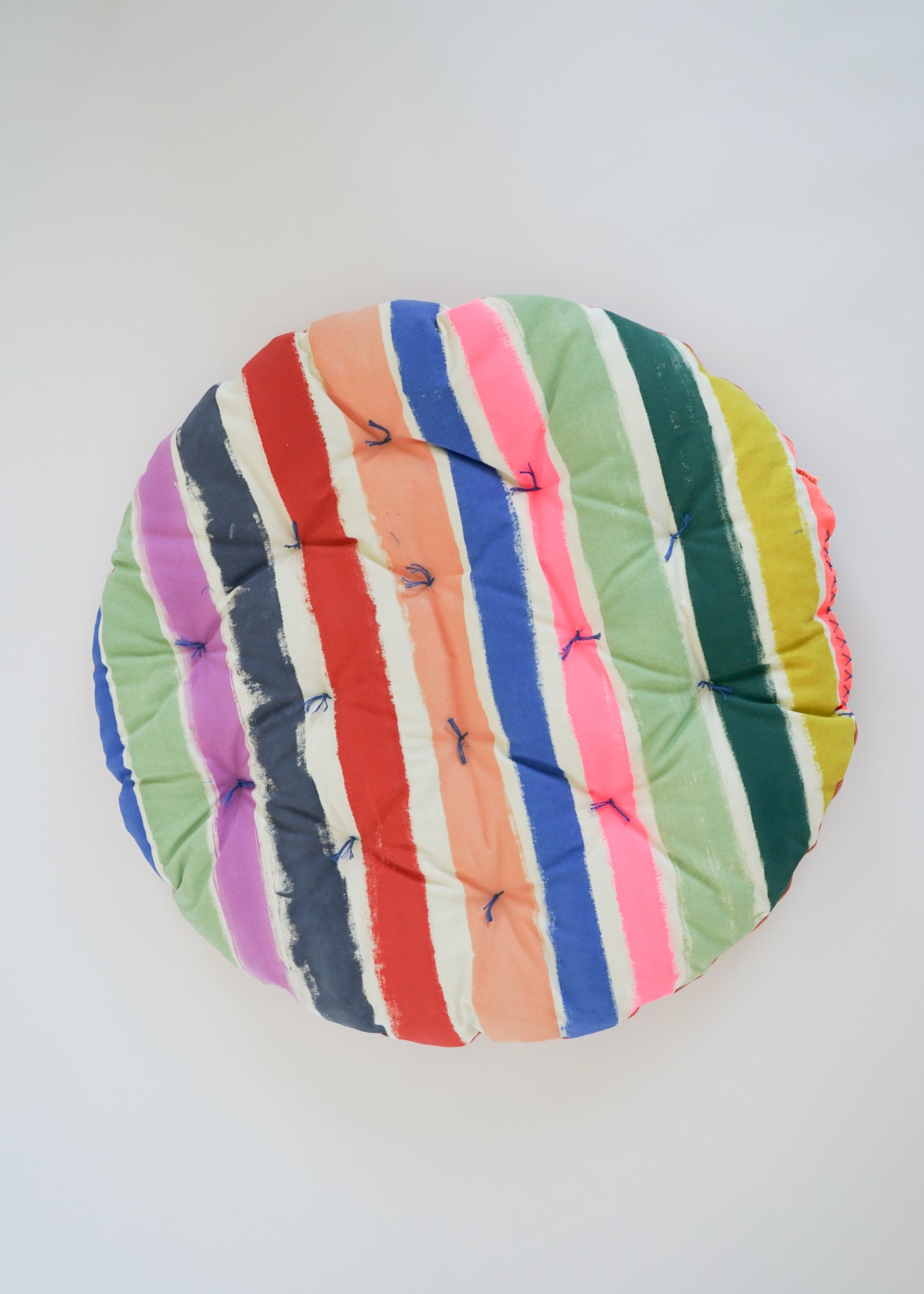 BIG CIRCLE CUSHION / SUNTAN