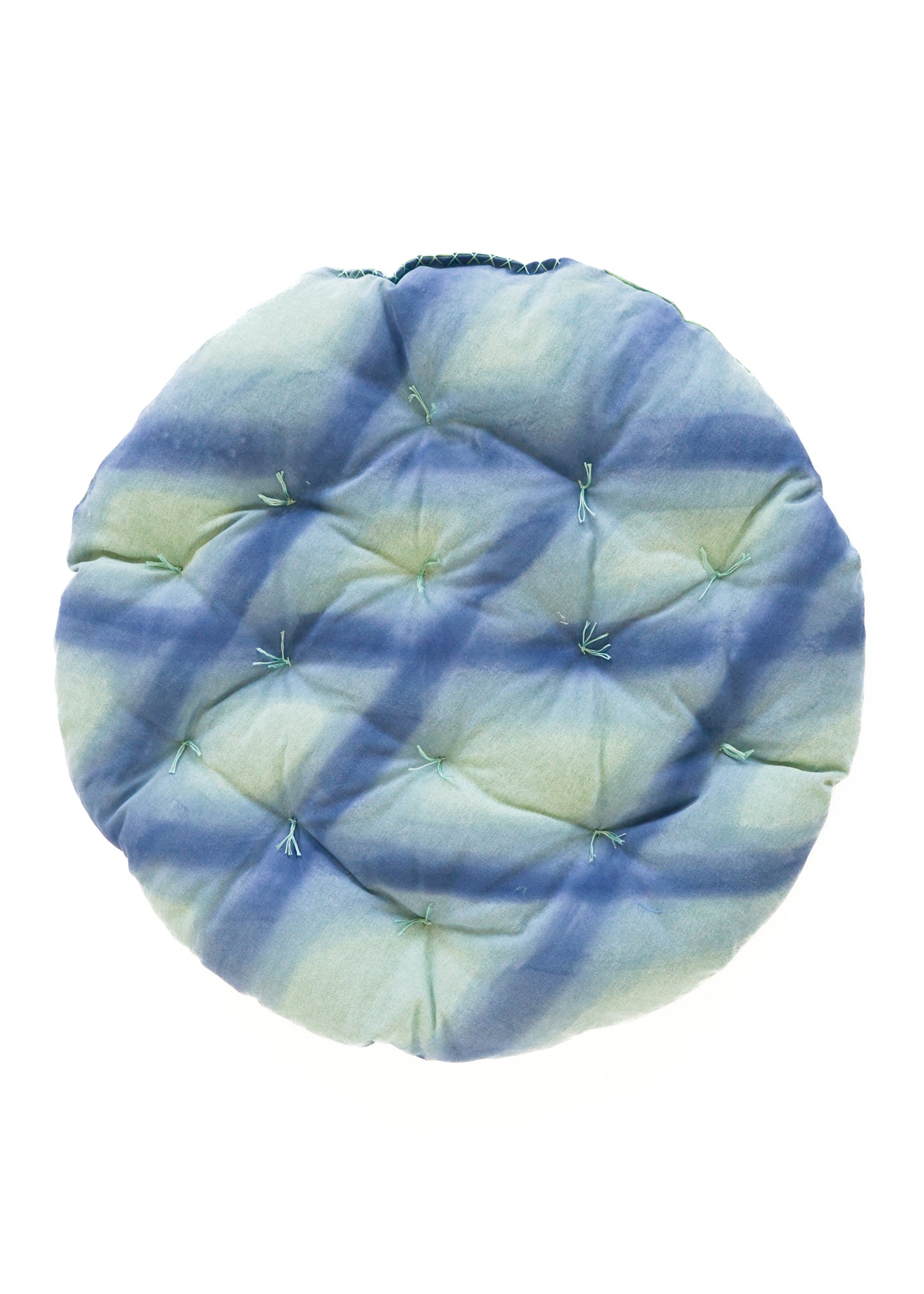 CLOUD CUSHION / LATTICE
