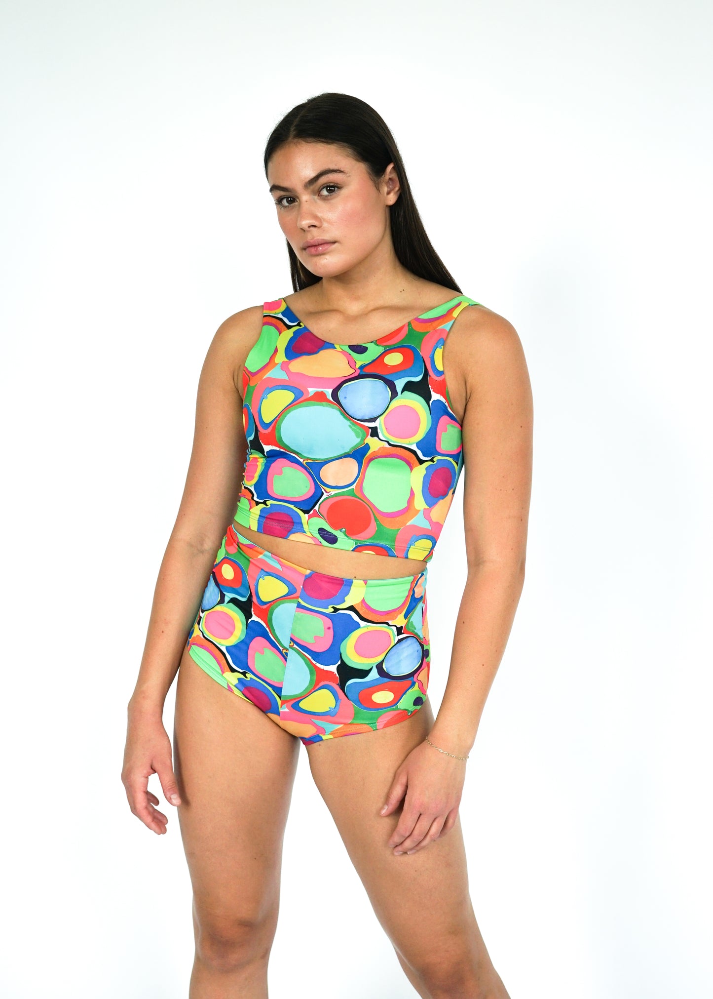 SWIM TANK / MARBLE