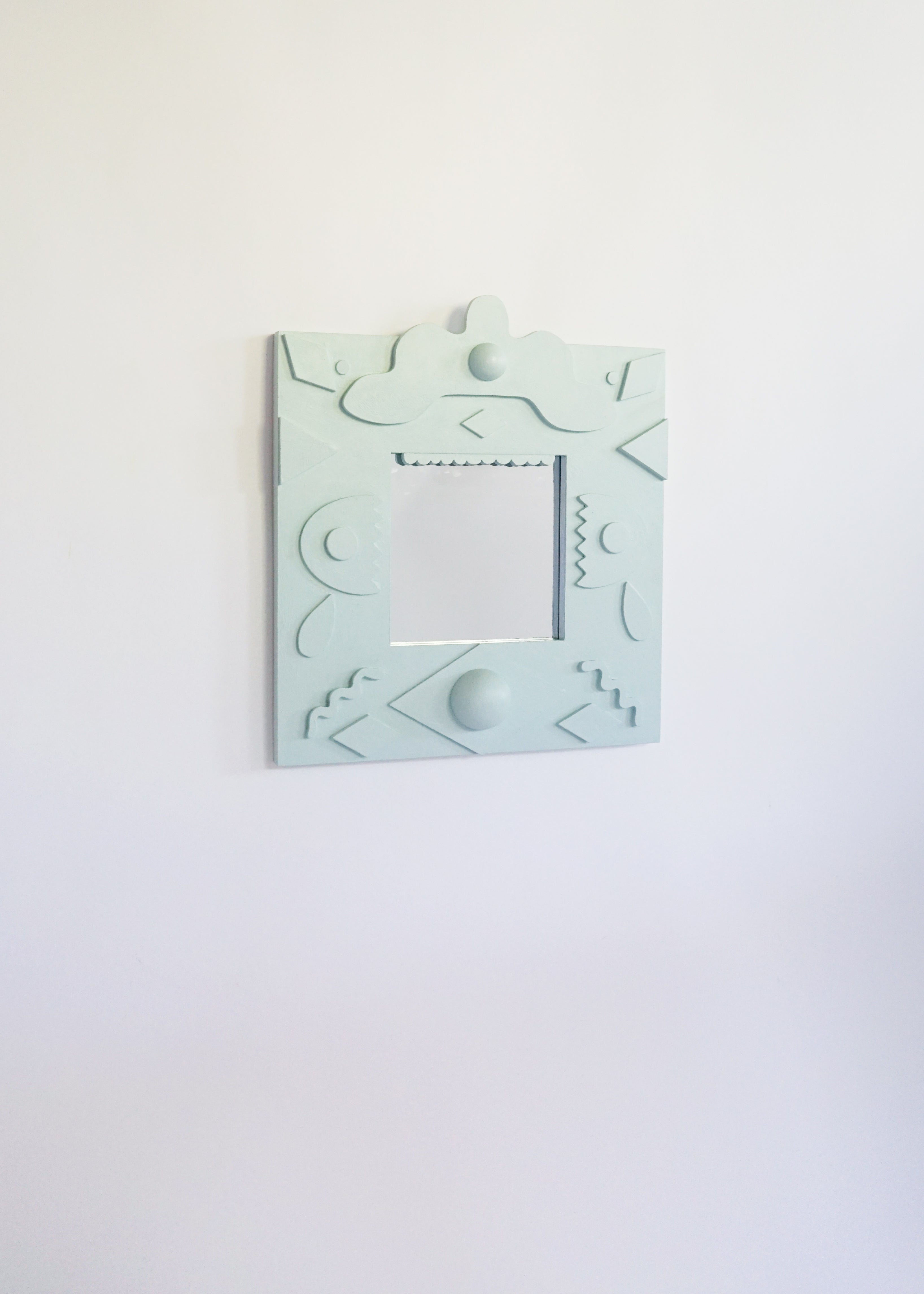 SMALL MIRROR / BUMPY BRIDGE