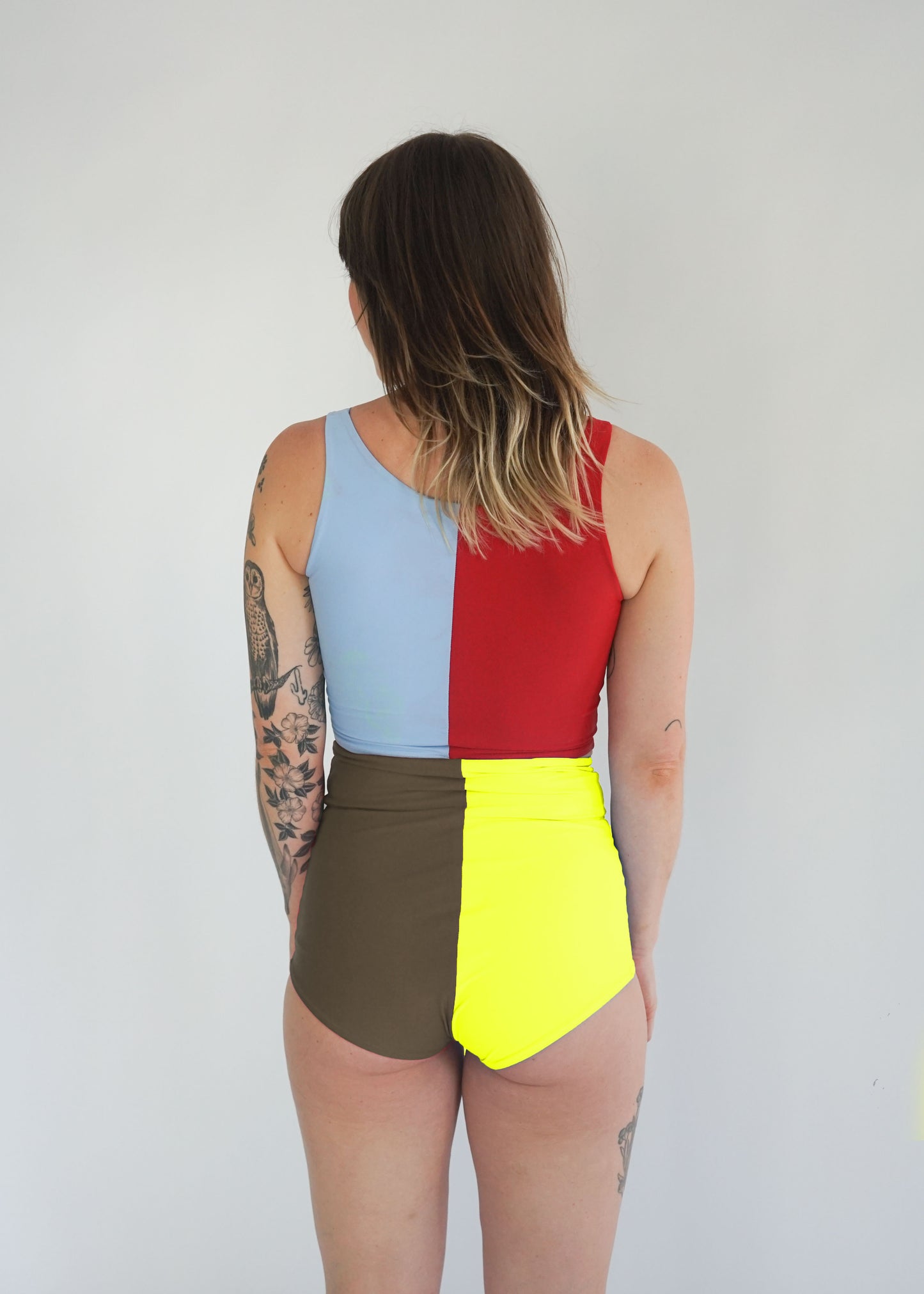 SWIM BRITCHES / FIREFLY